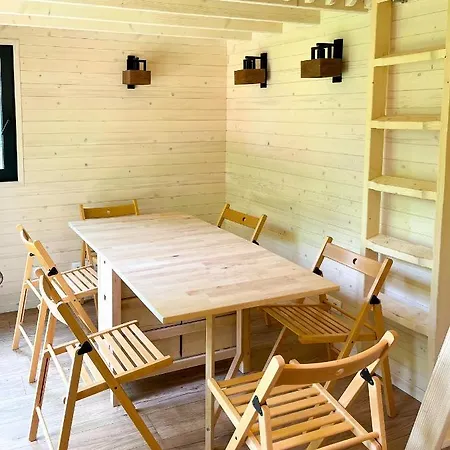 Camping Les Rives De Paris Hotel 3*