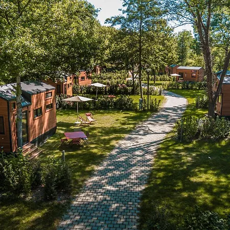 Campsite Camping Les Rives De Paris 3*